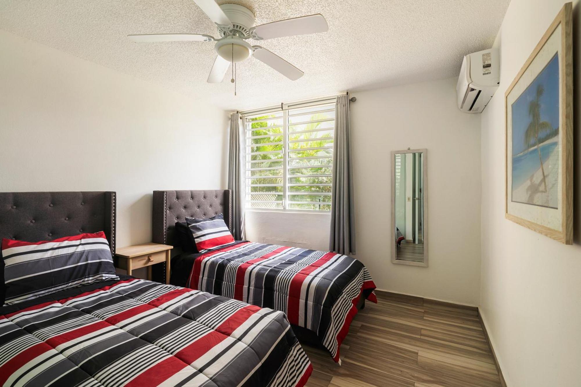 Ocean Blue Beach Apt Luquillo Exterior foto