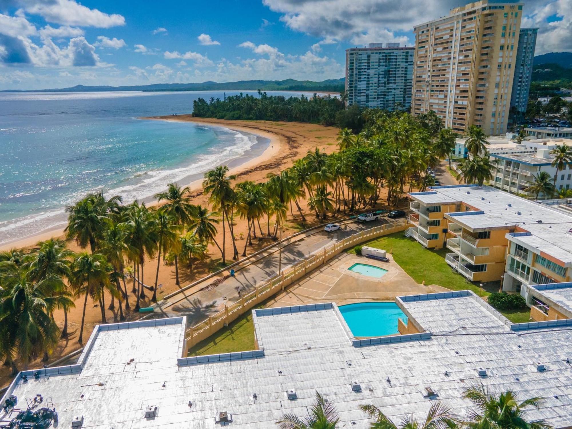 Ocean Blue Beach Apt Luquillo Exterior foto